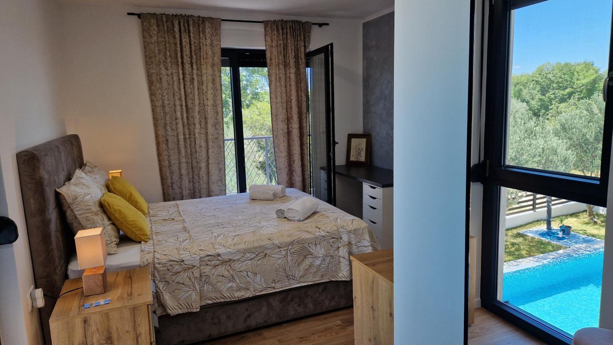 Villa Bella Dona Kastela Room photo